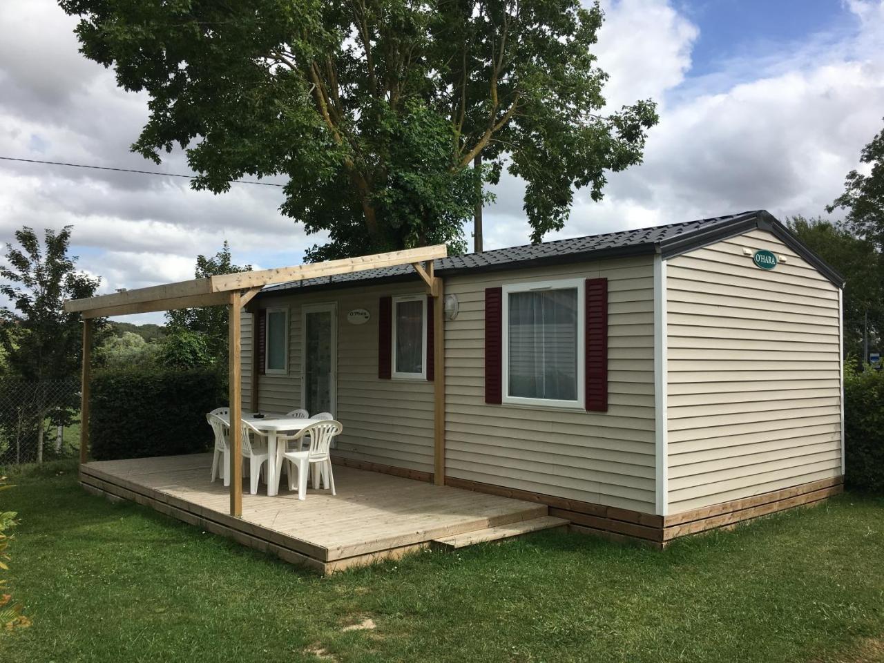 Le Mont Joli Bois Camping 3*