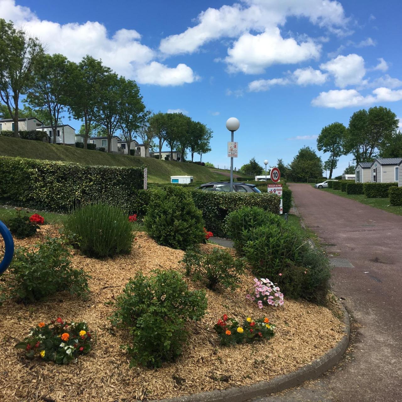 Camping Le Mont Joli Bois 3*